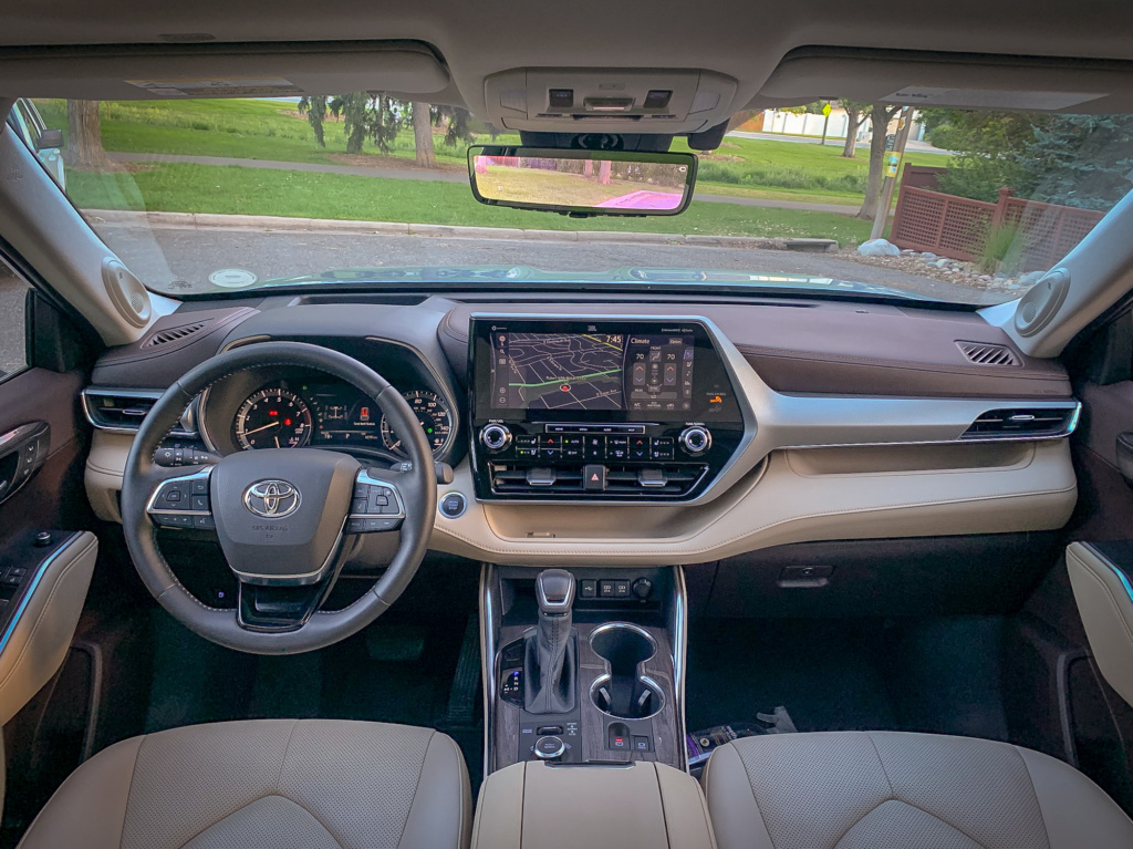 Toyota Highlander Interior